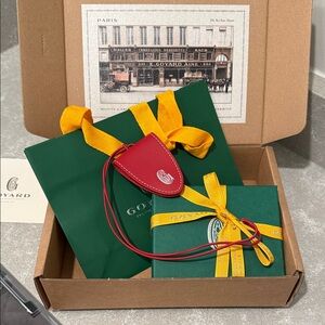 Goyard Croc Universel Magnet Clip